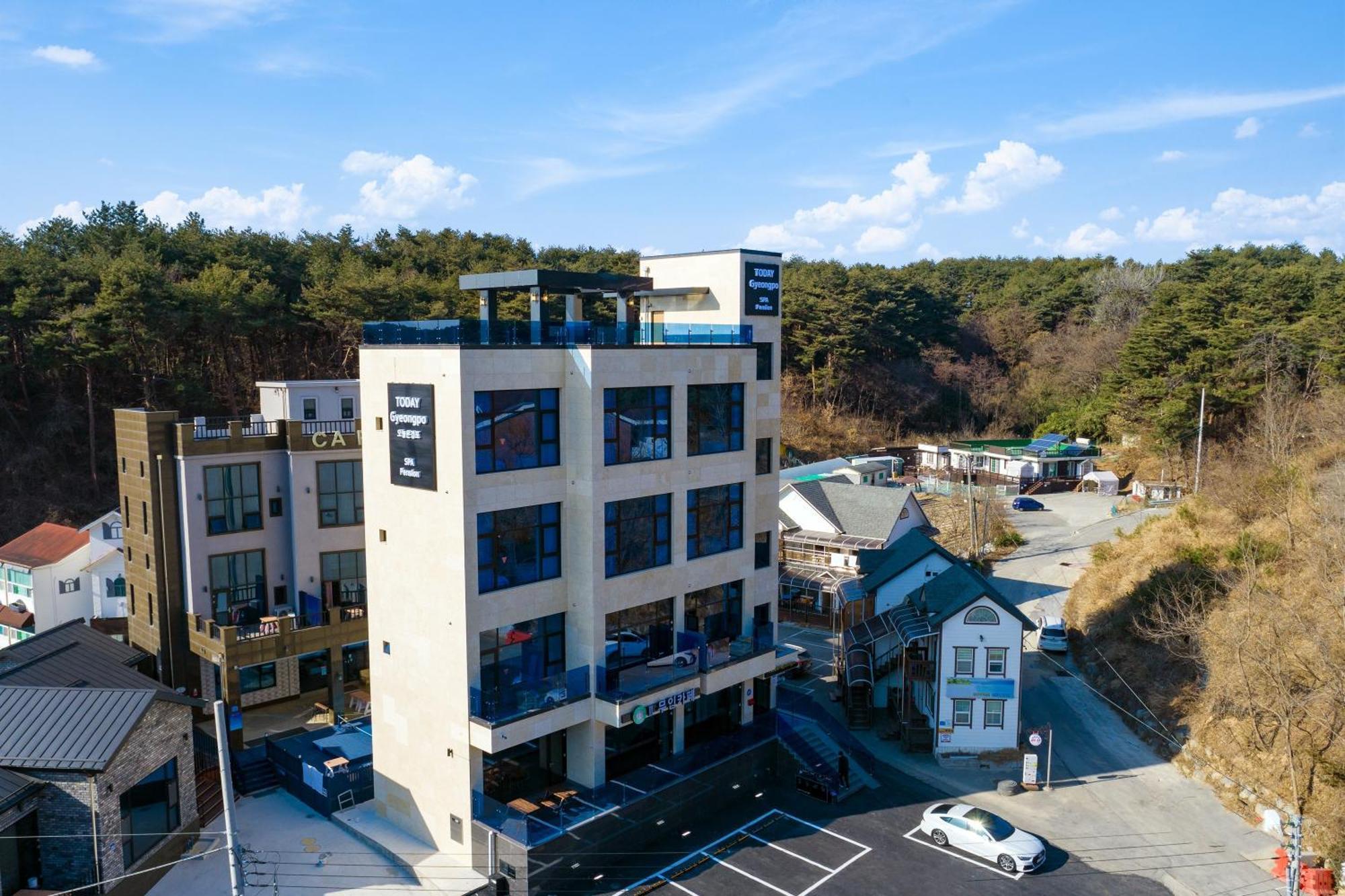 Today Gyeongpo Oceanview Pension Gangneung Exteriör bild